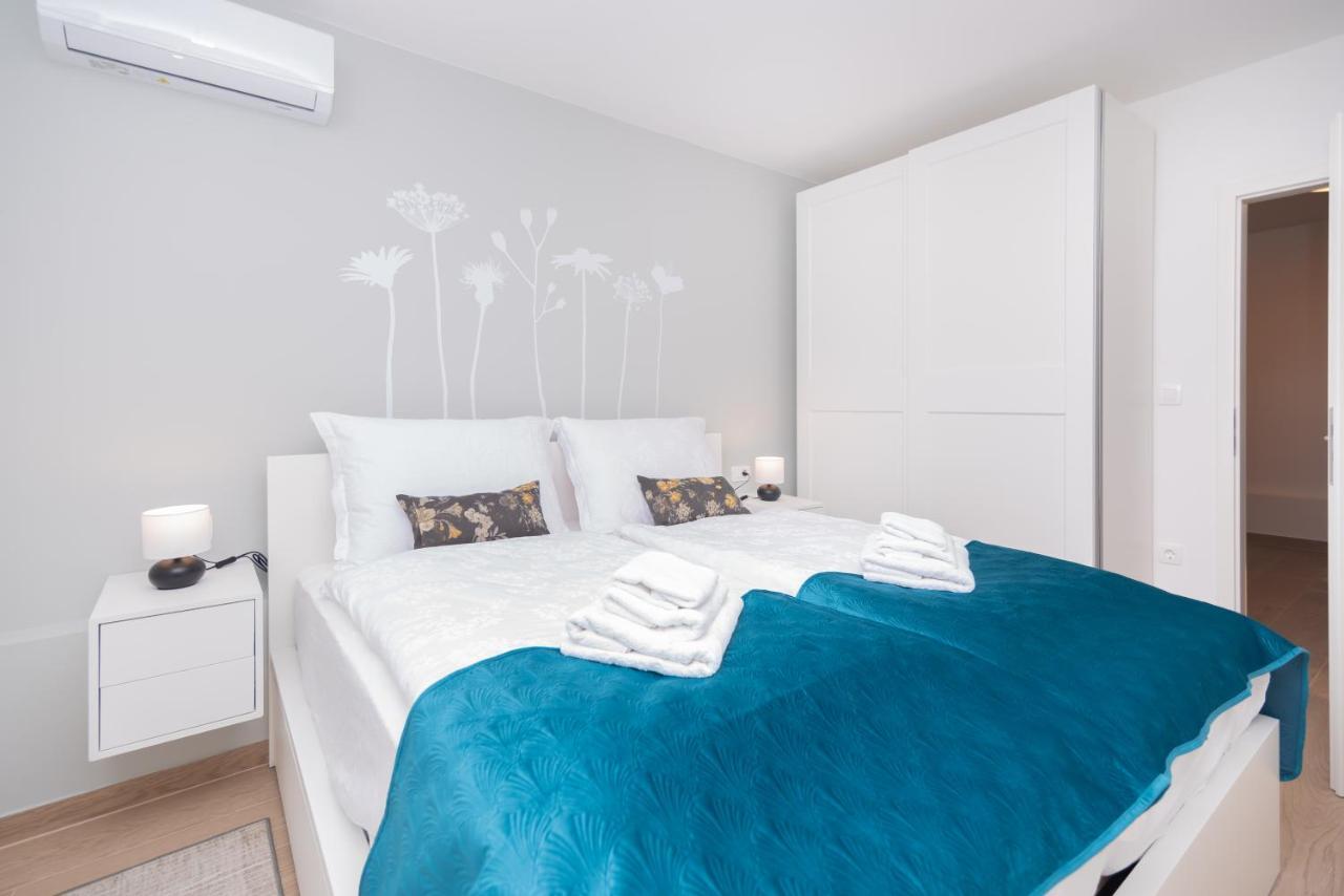 Apartment Emmi Оміш Екстер'єр фото
