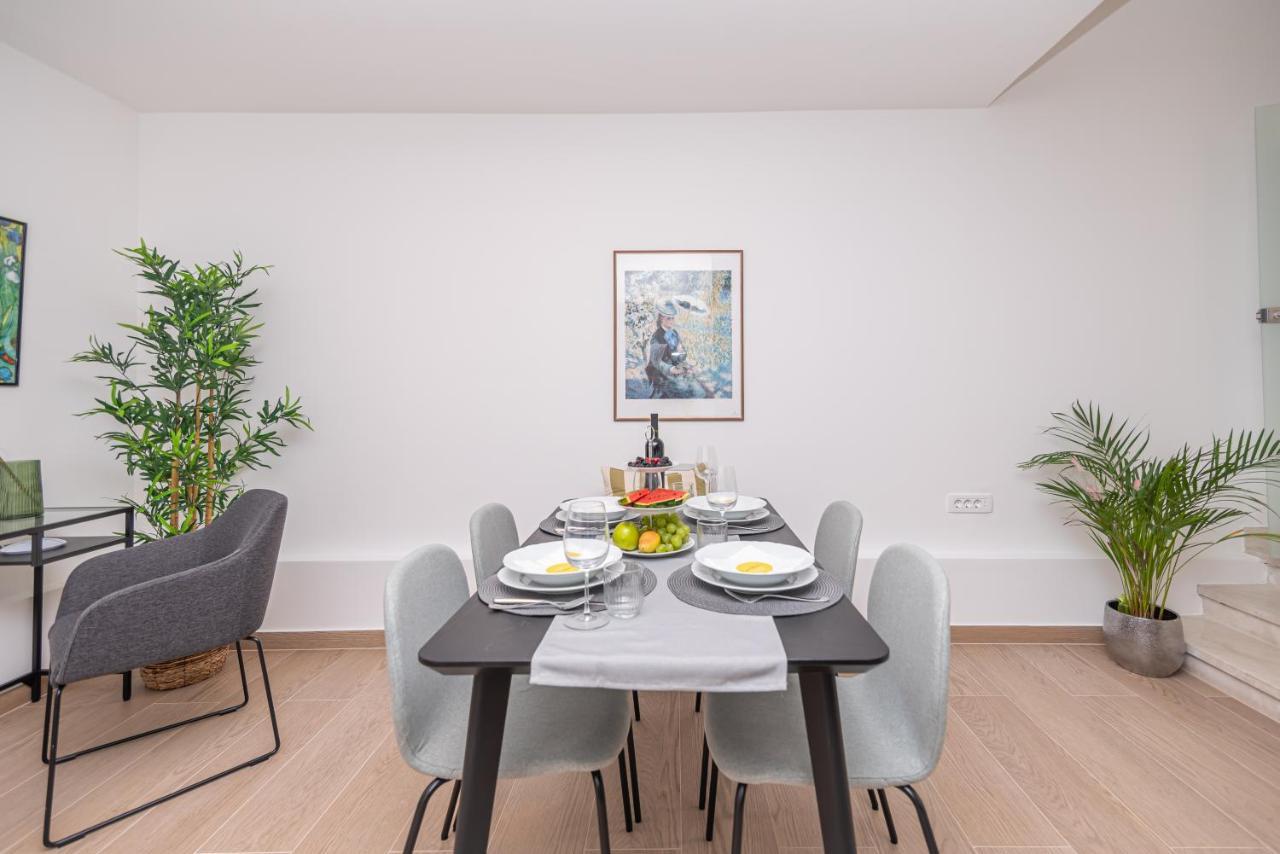 Apartment Emmi Оміш Екстер'єр фото